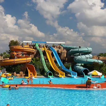 Vonresort Golden & Aqua Курортний комплекс