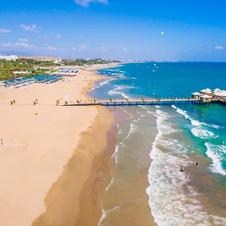 Курортний комплекс Vonresort Golden & Aqua