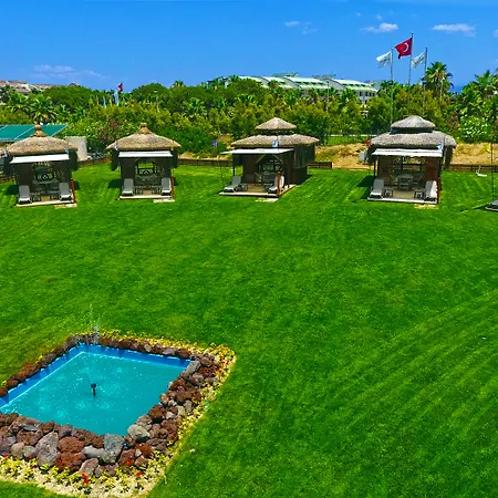 Vonresort Golden & Aqua 4* Сіде