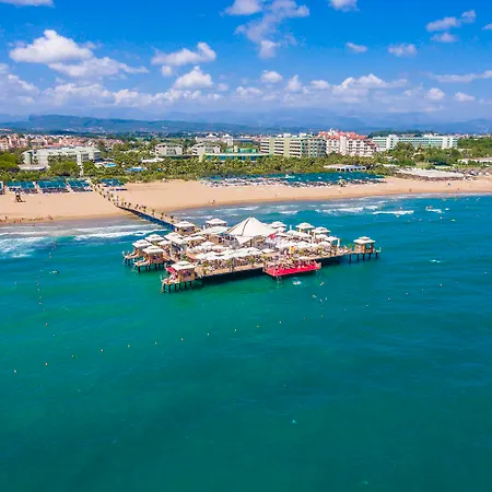 Vonresort Golden & Aqua Сіде