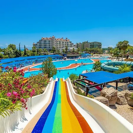 Vonresort Golden & Aqua Сіде