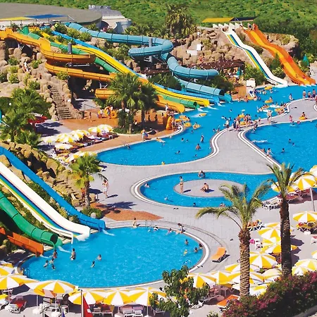 Vonresort Golden & Aqua Сіде