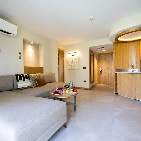 Vonresort Golden & Aqua リゾート シダ