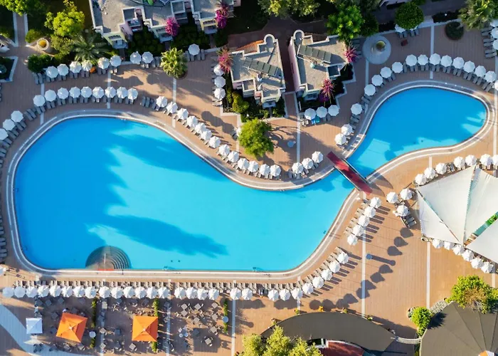 Resort Vonresort Golden & Aqua 4*