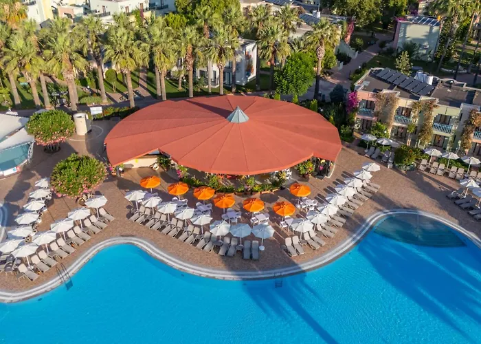 Vonresort Golden & Aqua Side