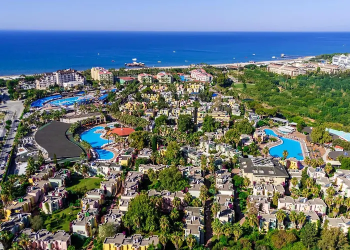 Vonresort Golden & Aqua 4*