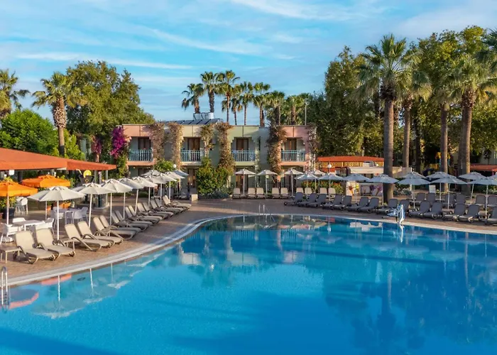 Resort Vonresort Golden & Aqua 4*