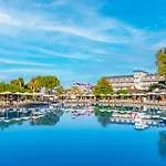 Vonresort Golden & Aqua منتجع سيدي