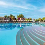 Vonresort Golden & Aqua Side