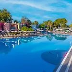 منتجع Vonresort Golden & Aqua 4*