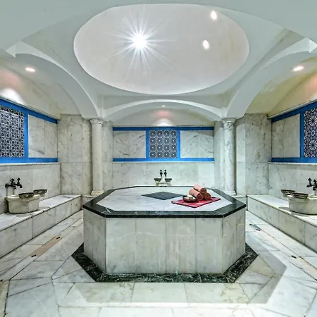 Vonresort Golden & Aqua Сіде