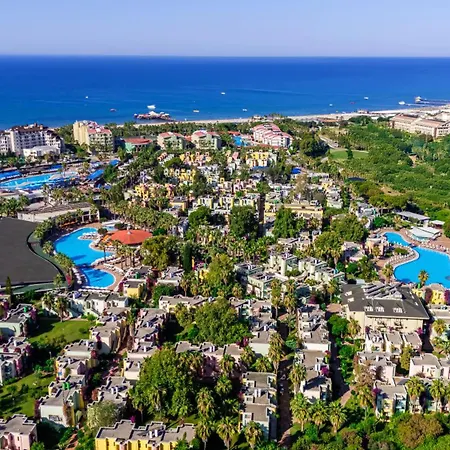 Vonresort Golden & Aqua 4*
