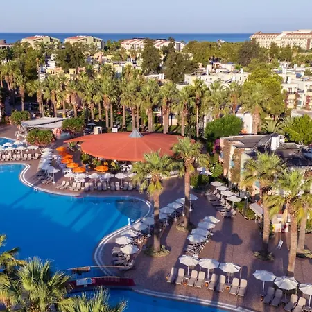 Resort Vonresort Golden & Aqua 4*