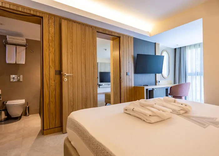 Vonresort Golden & Aqua Resort 4*