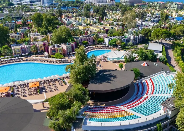 Vonresort Golden & Aqua 4*