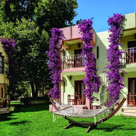Θέρετρο Vonresort Golden & Aqua 4*