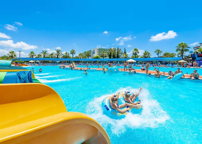 Vonresort Golden & Aqua 4*