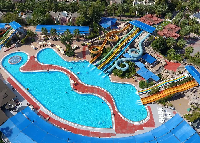 Vonresort Golden & Aqua 4* سيدي