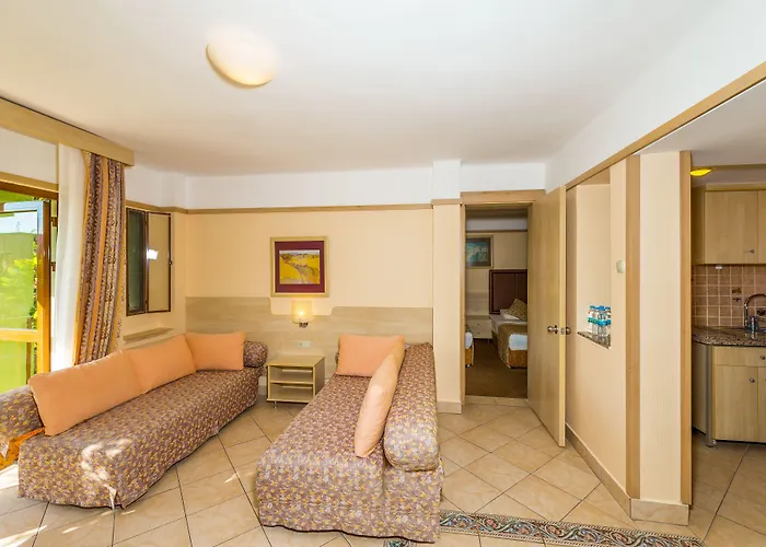 Vonresort Golden & Aqua Side