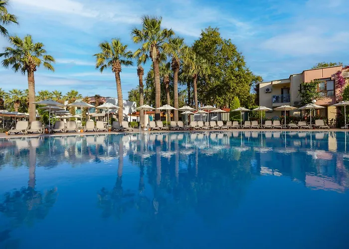 Vonresort Golden & Aqua Side