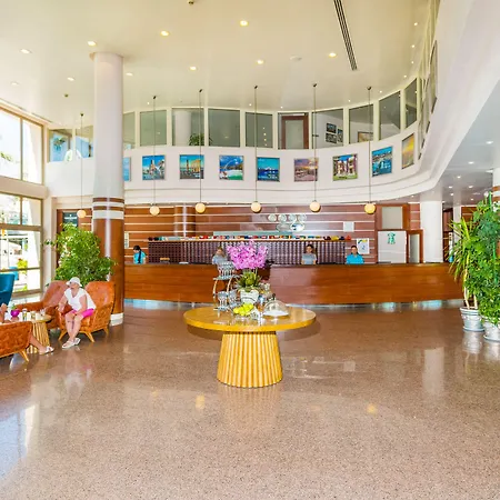 Vonresort Golden & Aqua 4* 시데